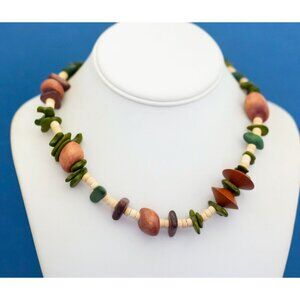 17 inch, Vintage Bohemian Tropical Nature Hippie Beaded Necklace D3